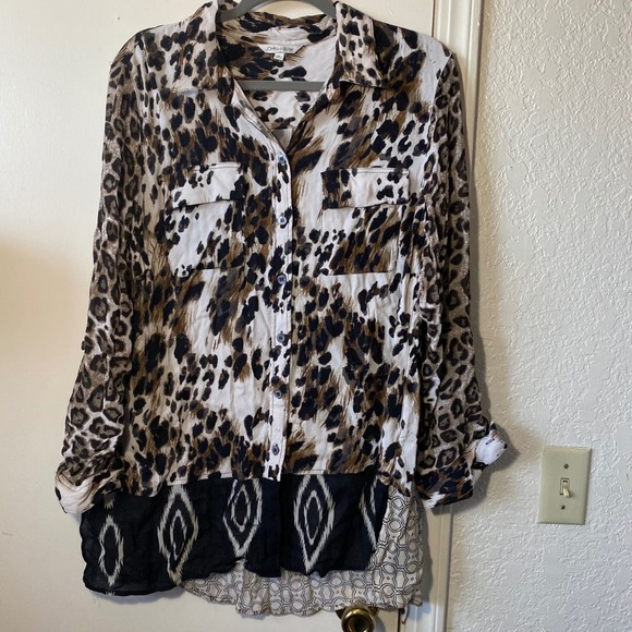 John Mark Tops - John Mark Animal Print Long Sleeve Button Down Tunic Top